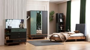 Üsküdar Pazarbaşı Mahallesi İkinci El Eşya Alanlar